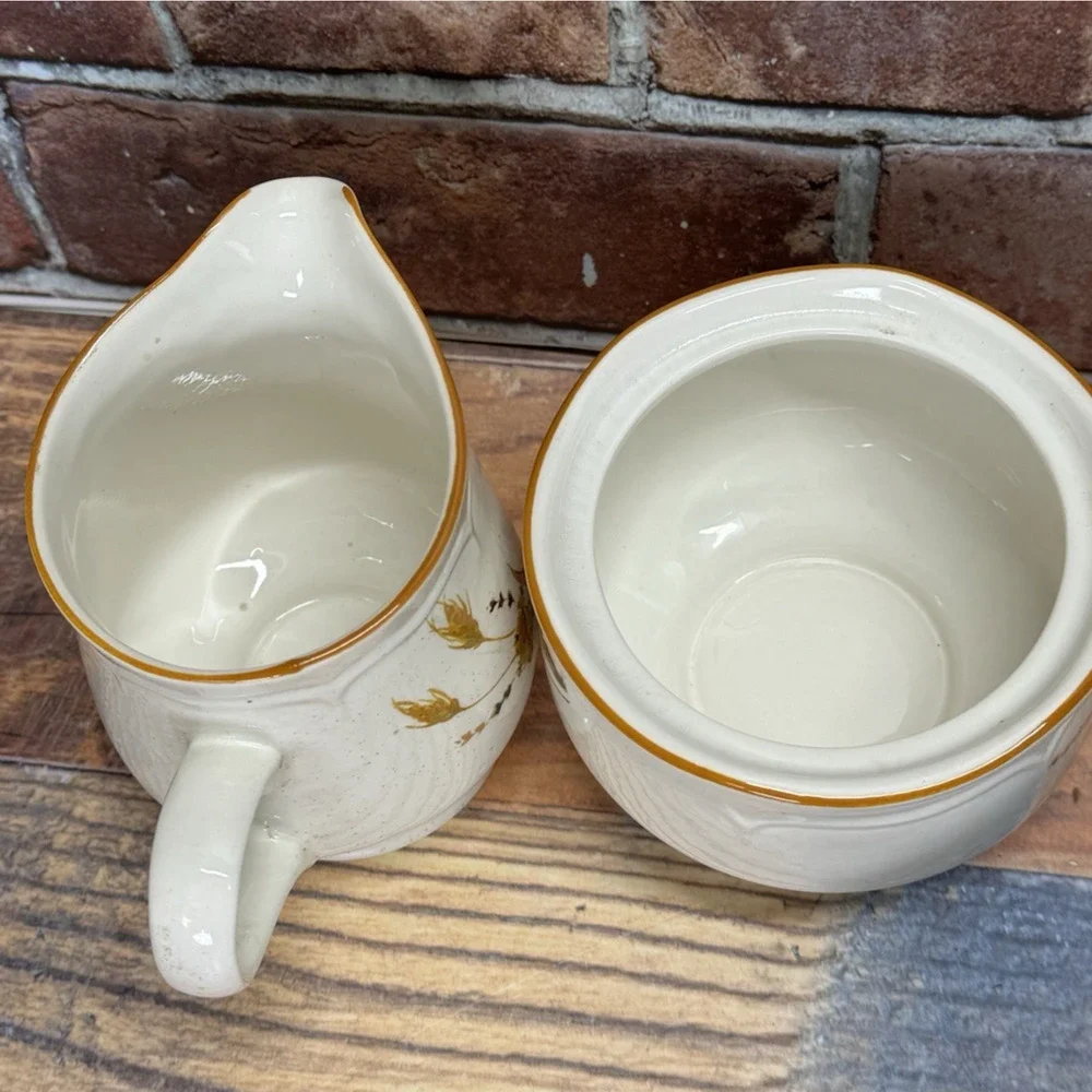 Vintage 1970s Sangostone Autumn Wheat Creamer‎ & Sugar bowl w Lid Set Korea